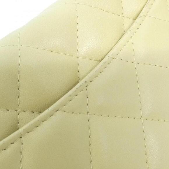 CHANEL Authentic Yellow Wallet - Picture 5 of 8